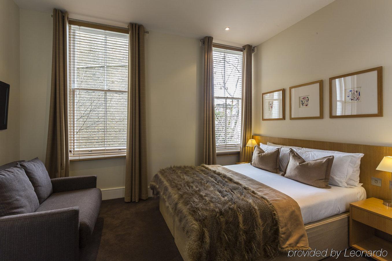 The Resident Kensington Hotel London Exterior photo