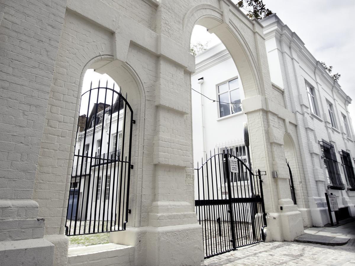 The Resident Kensington Hotel London Exterior photo